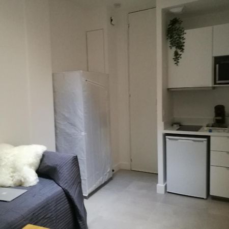 Charmant Studio Au Coeur De Paris Bagian luar foto