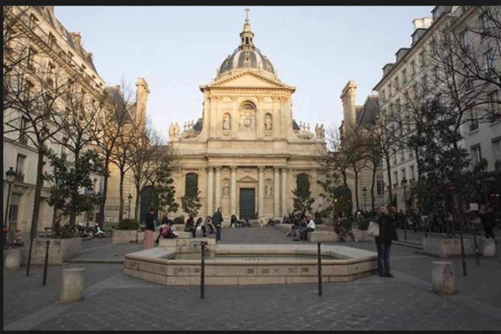 Charmant Studio Au Coeur De Paris Bagian luar foto