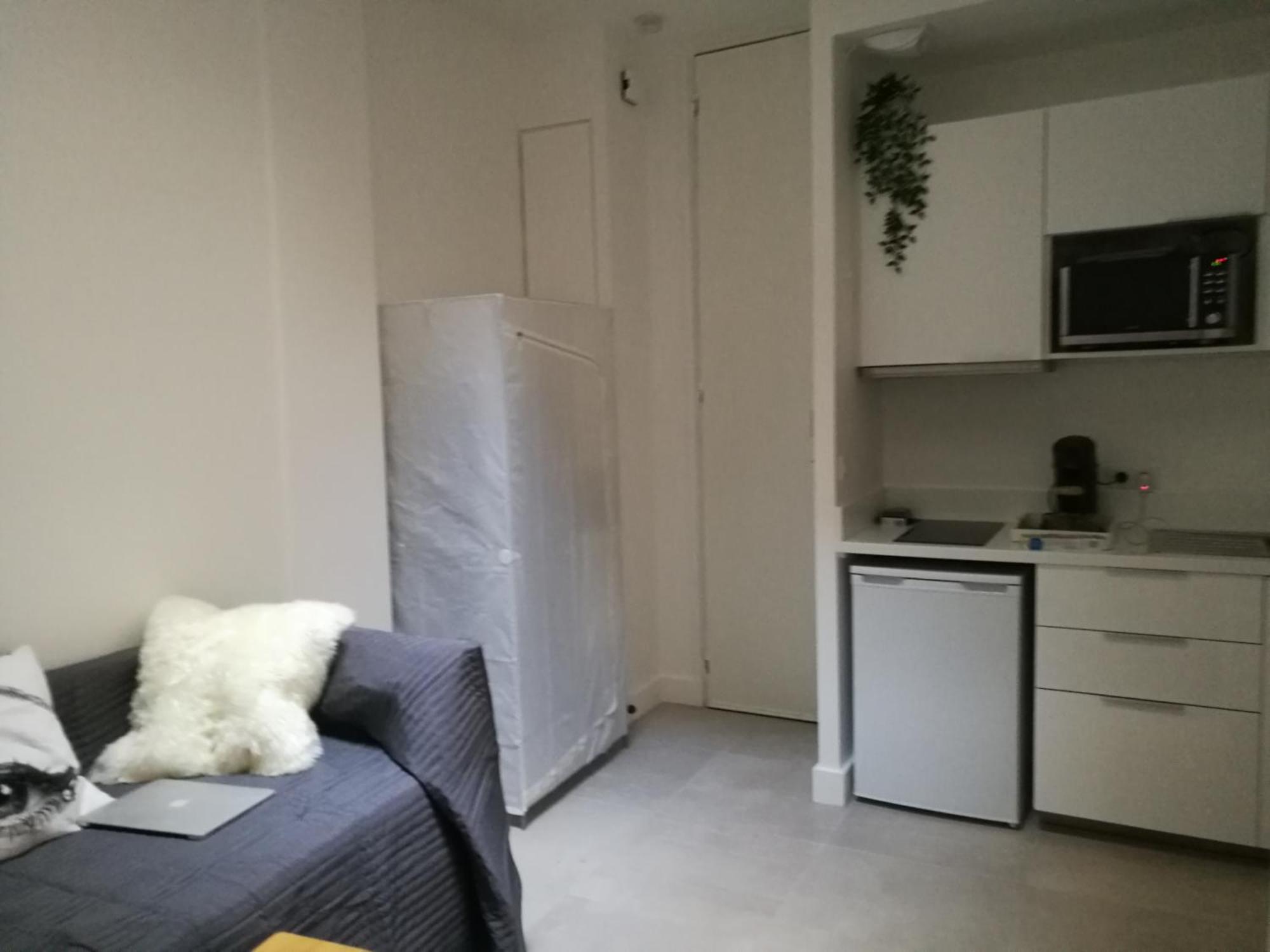 Charmant Studio Au Coeur De Paris Bagian luar foto
